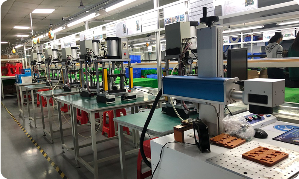 laser engraving machine 镭雕机.jpg.png